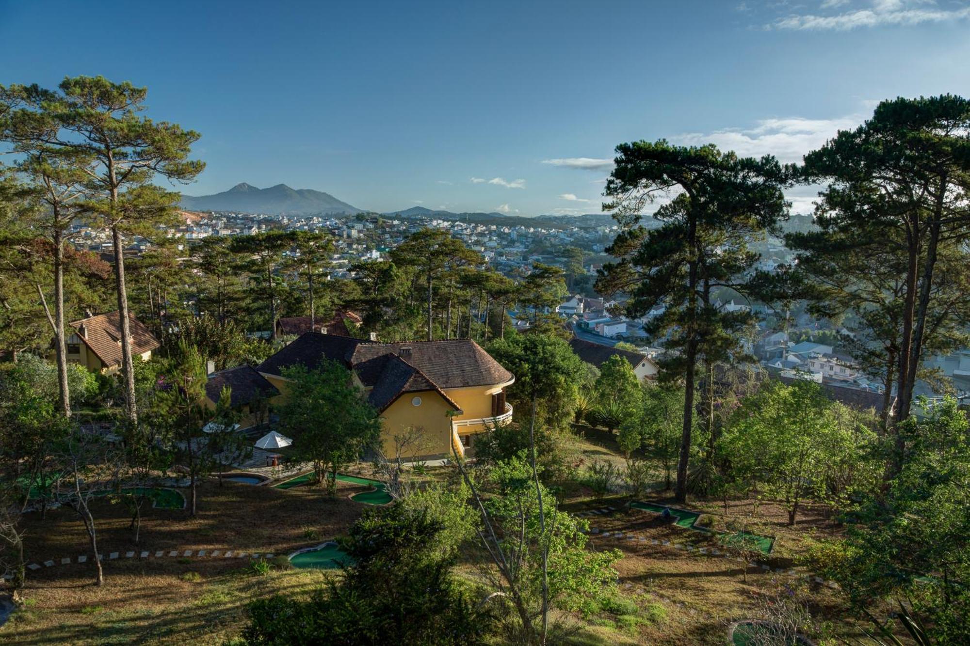Ana Mandara Villas Dalat Resort & Spa Exterior photo